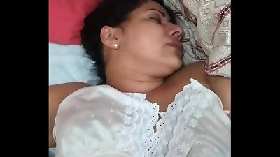 Indian damsel shoving phat man sausage down jaws and getting kicked rigid shoves in cunt