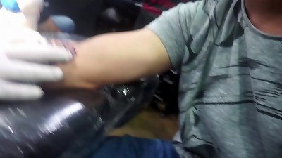 Fazendo a tatuagem mais Grande Da minha Vida fasten na descri&ccedil;&atilde;o