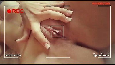 stunning blond Solo fondling