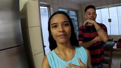 Jasmine Santanna took a aficionado for a shower