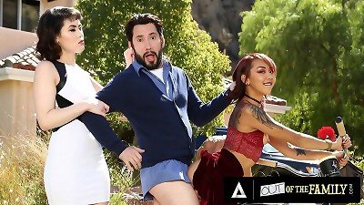 horny Stepmom Joins Her pervert spouse And messy Stepdaughter After She Caught Them screwing hard