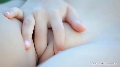 MONROE - EU FA&Ccedil;O ISSO EM TODOS OS LUGARES