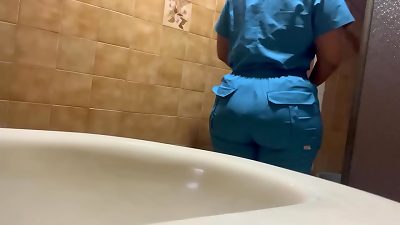 proficient NURSE pissing IN THE bathroom OF doctor GUZMAN'S OFFICE