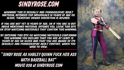 Harley Quinn nail her bum with baseball bat
