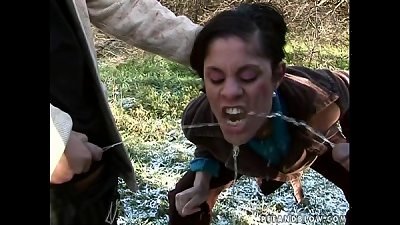 kinky girl gonzo pee action