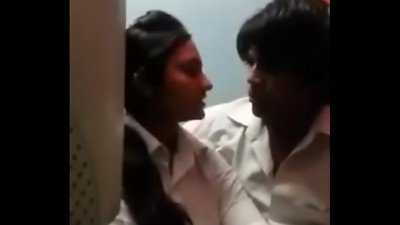 Desi girl fucky-fucky pulverize with boyfriend
