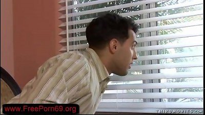 Kelly Leigh Gets Her milf ass licked